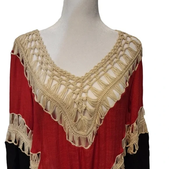 Umgee Crochet top. Super cute! Worn one time. Size medium - Picture 2 of 7